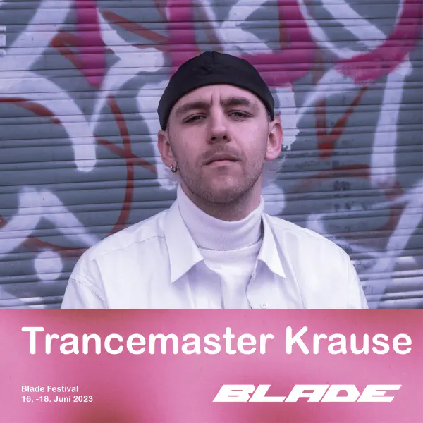 Ein Künstler:innenbild mit Trancemaster Krause.